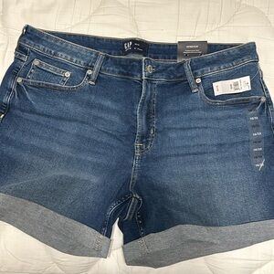 NWT Gap 5” denim stretch mid rise jean shorts size 16